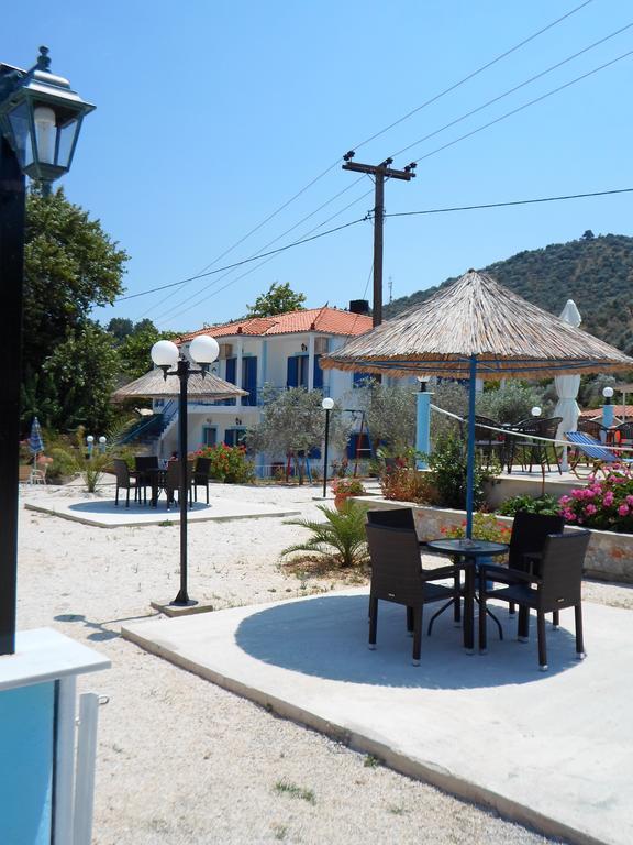 Villa Chrisanthi Gera Exterior photo