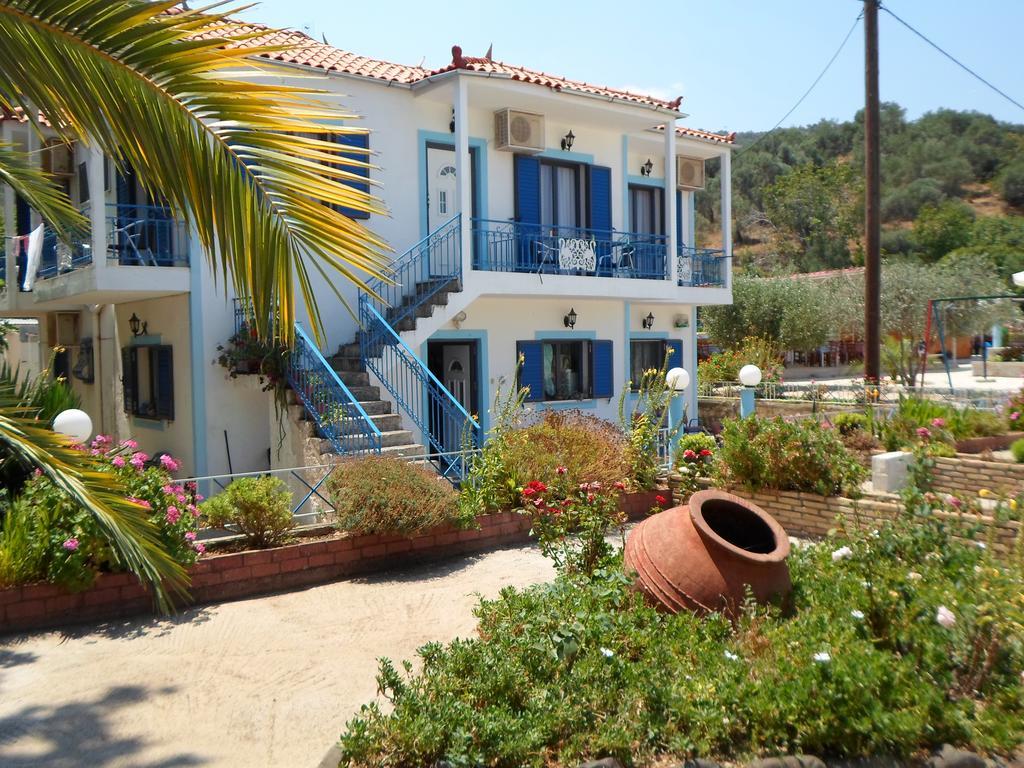 Villa Chrisanthi Gera Exterior photo
