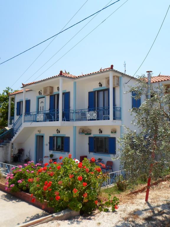 Villa Chrisanthi Gera Exterior photo